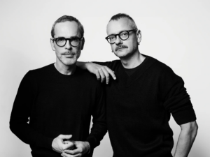 MOVIMIENTO EN EL TABLERO DEL ULTRA-LUJO VIKTOR & ROLF PASA ÍNTEGRAMENTE A MANOS ITALIANAS