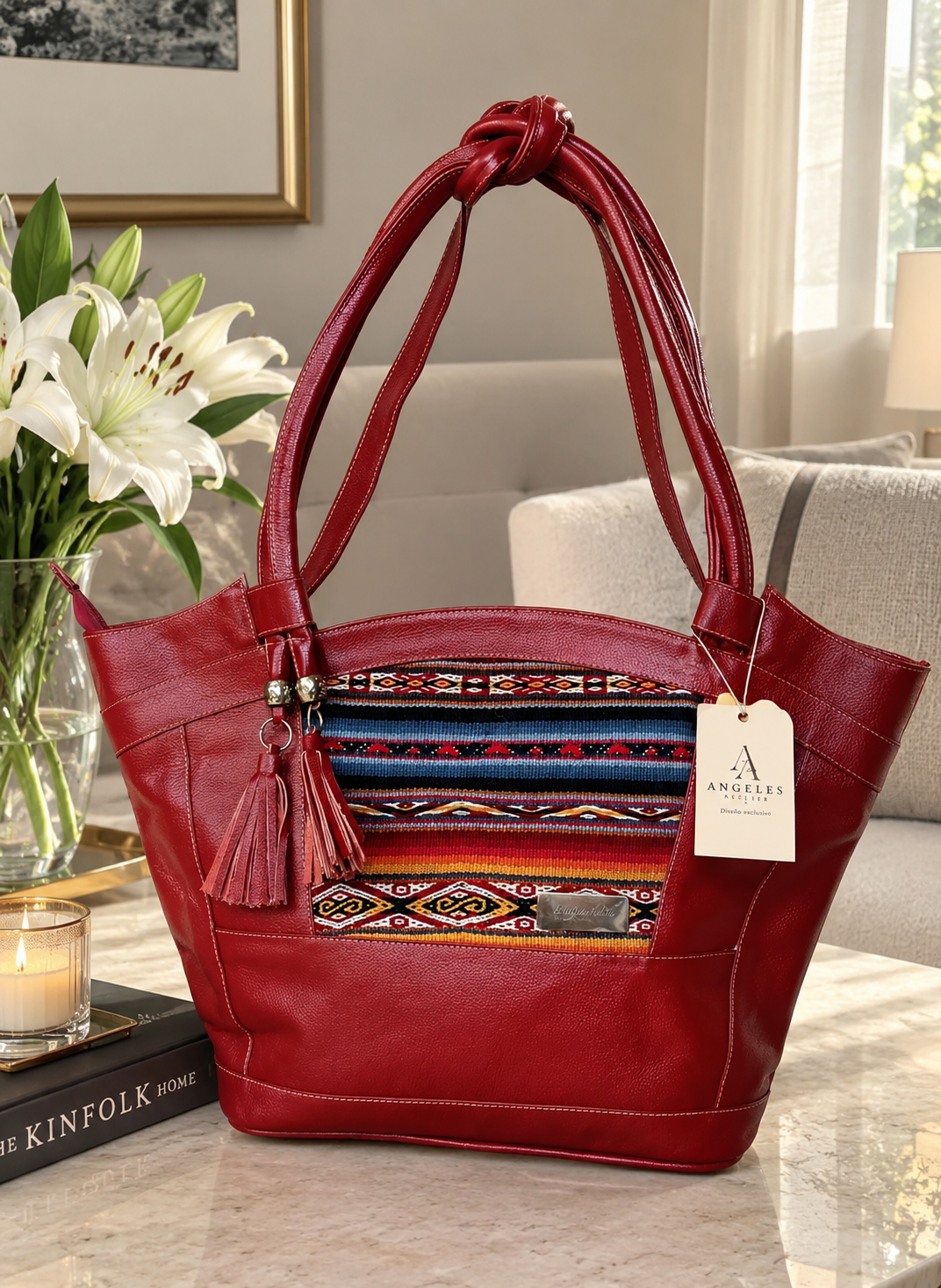 Bolso de cuero con tejido cusqueño